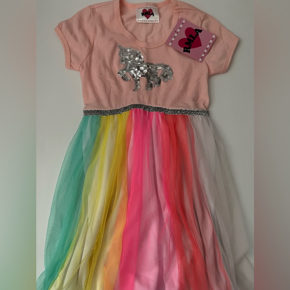 Girls dress